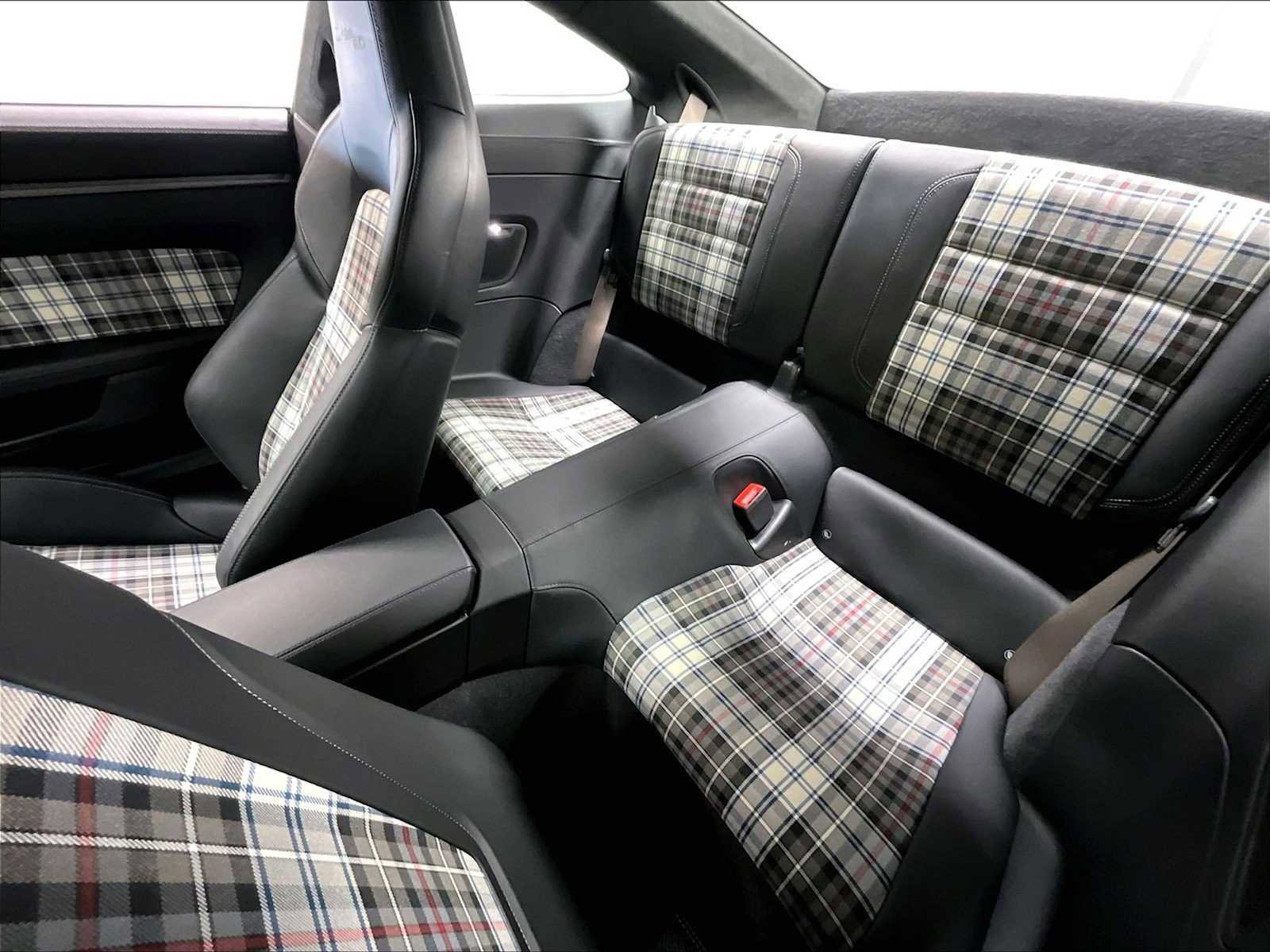 Used 2025 Porsche 911 Turbo S image 29