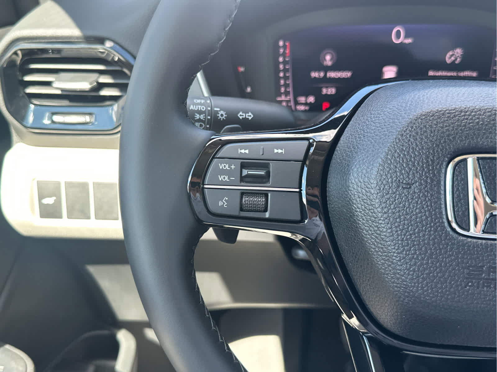 New 2026 Honda Passport RTL image 24