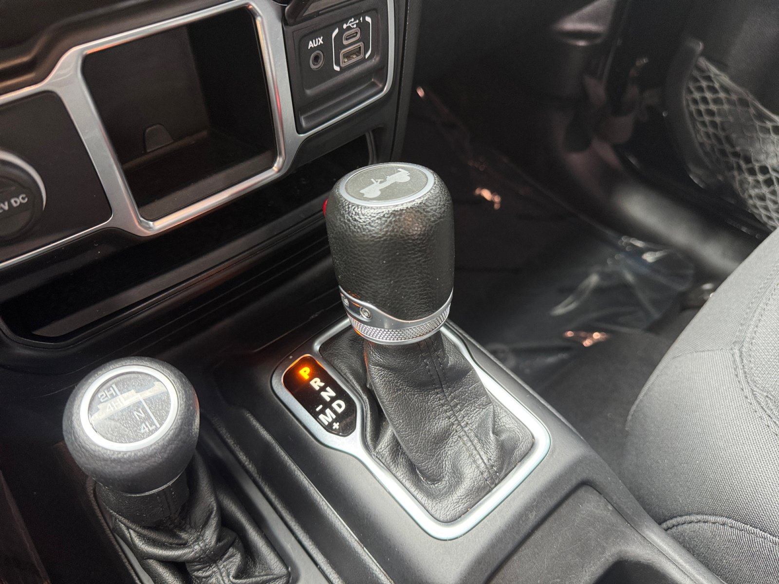 Used 2022 Jeep Wrangler Unlimited Sport AWD/4WD image 21