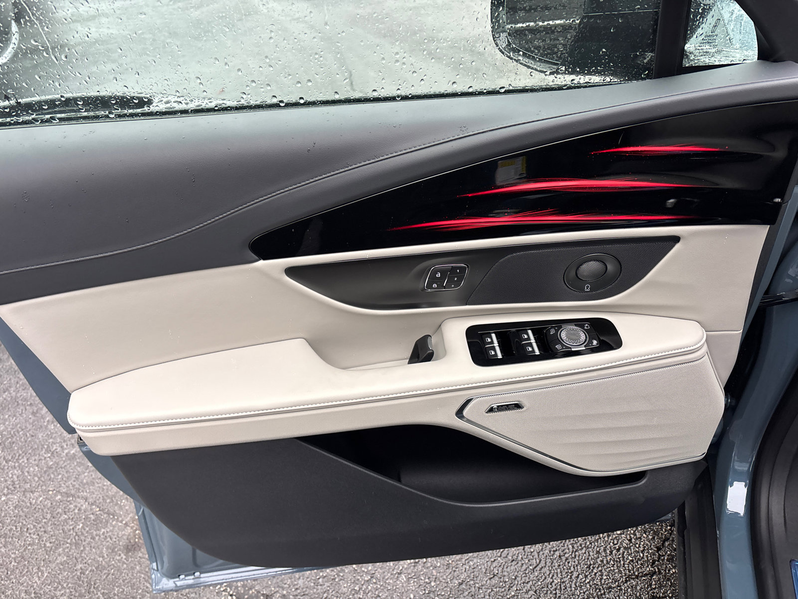 New 2026 Lincoln Nautilus Reserve image 11