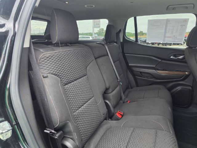 Used 2019 GMC Acadia SLE w/ LPO, Floor Liner Package AWD/4WD image 14