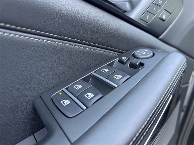 Used 2025 BMW X5 xDrive50e image 13