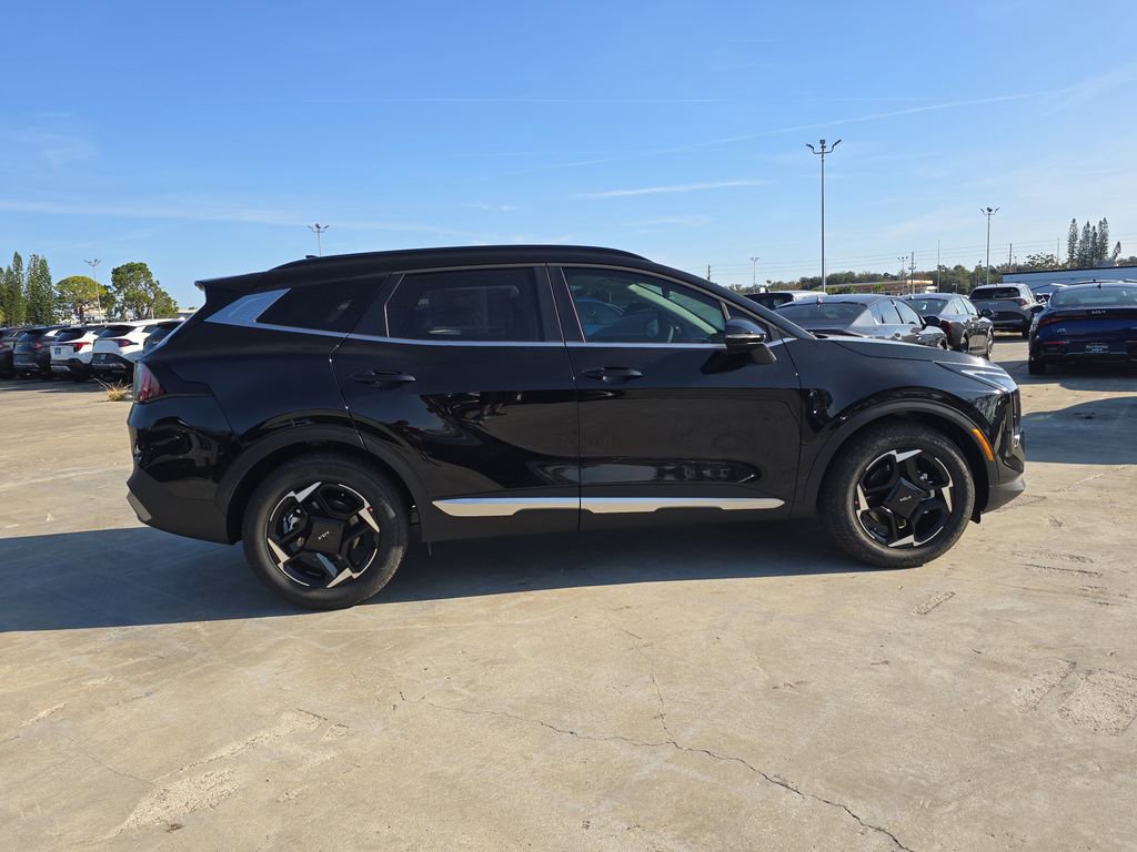 New 2026 Kia Sportage EX w/ EX Panorama Roof Package image 8