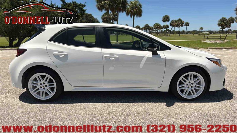 Used 2026 Toyota Corolla SE FWD image 4