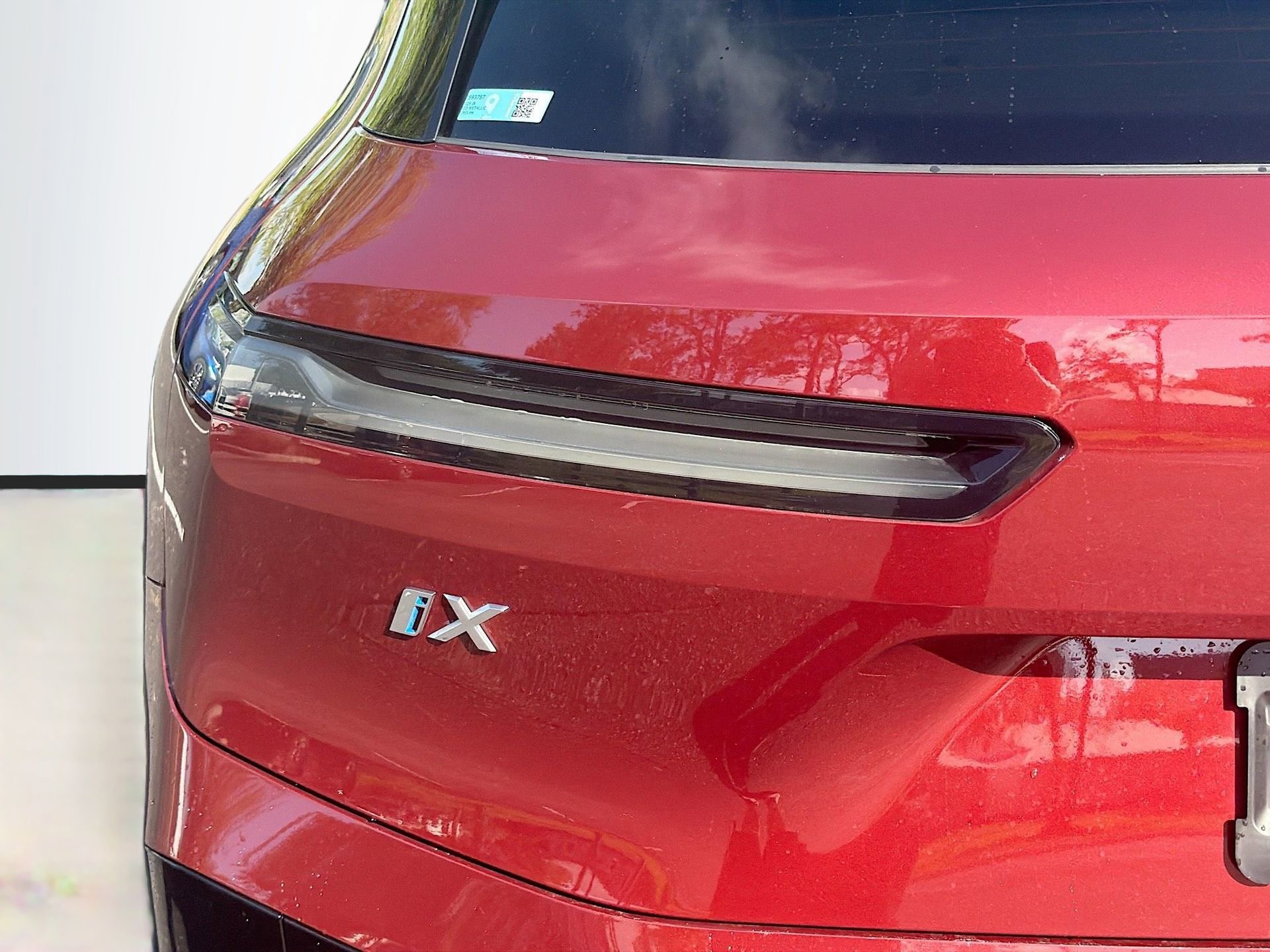 Certified 2025 BMW iX xDrive50 w/ Premium Package image 11