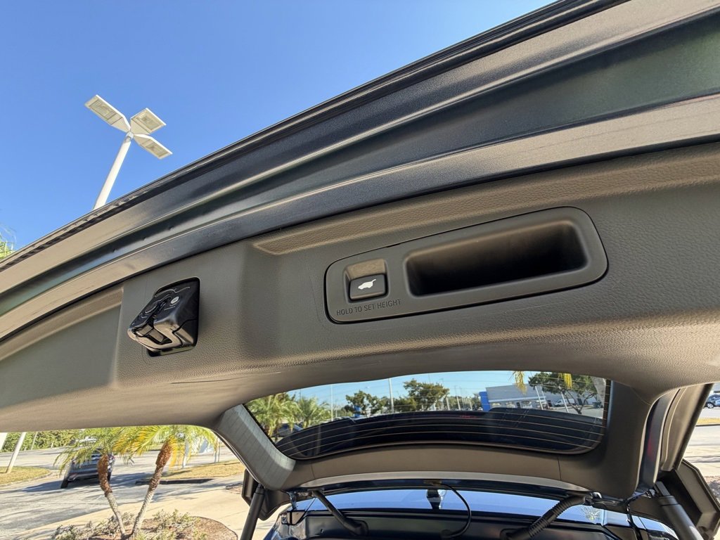 Certified 2024 Honda CR-V EX-L image 31