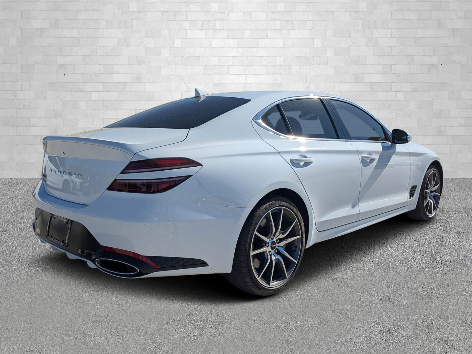 New 2025 Genesis G70 2.5T RWD image 2