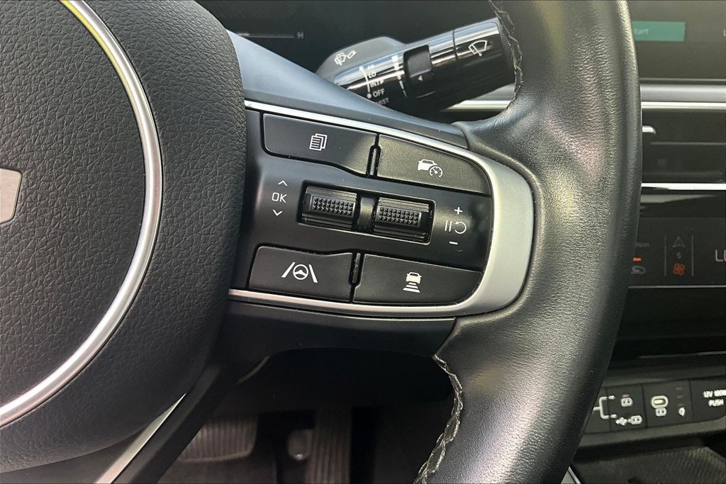 Certified 2025 Kia K5 GT-Line w/ GT-Line Premium Package FWD image 11