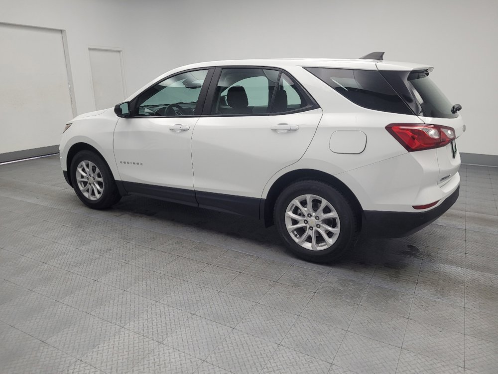 Used 2021 Chevrolet Equinox LS image 3