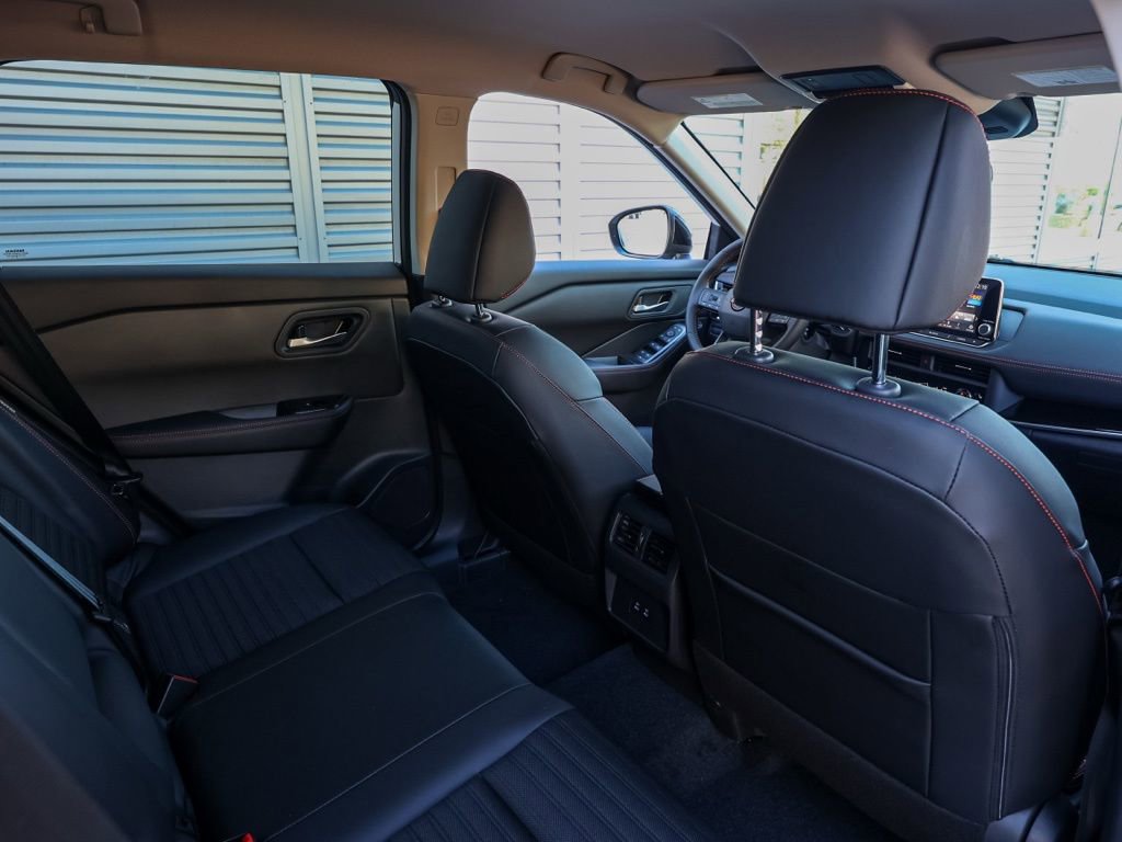 New 2026 Nissan Rogue SV image 17