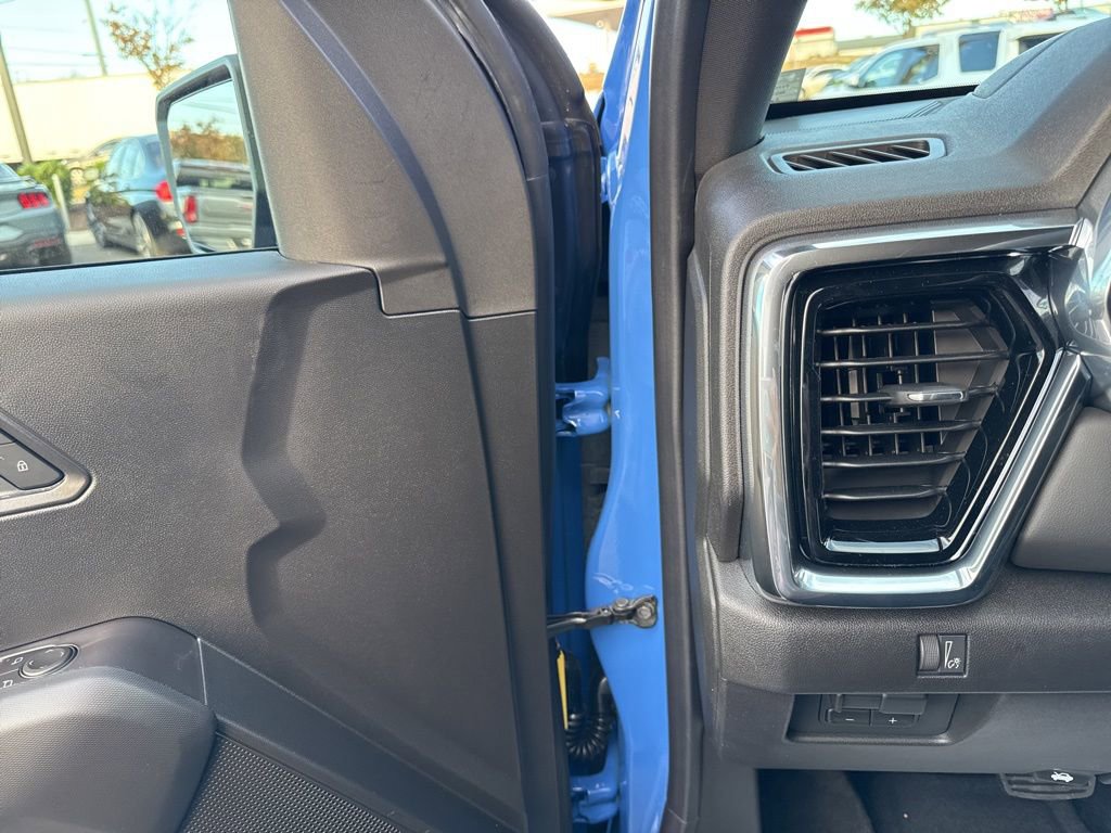 New 2026 GMC Canyon Elevation w/ Convenience Package image 14