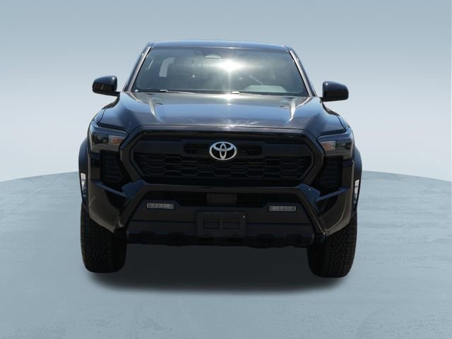 Used 2024 Toyota Tacoma TRD Off-Road AWD/4WD video 2