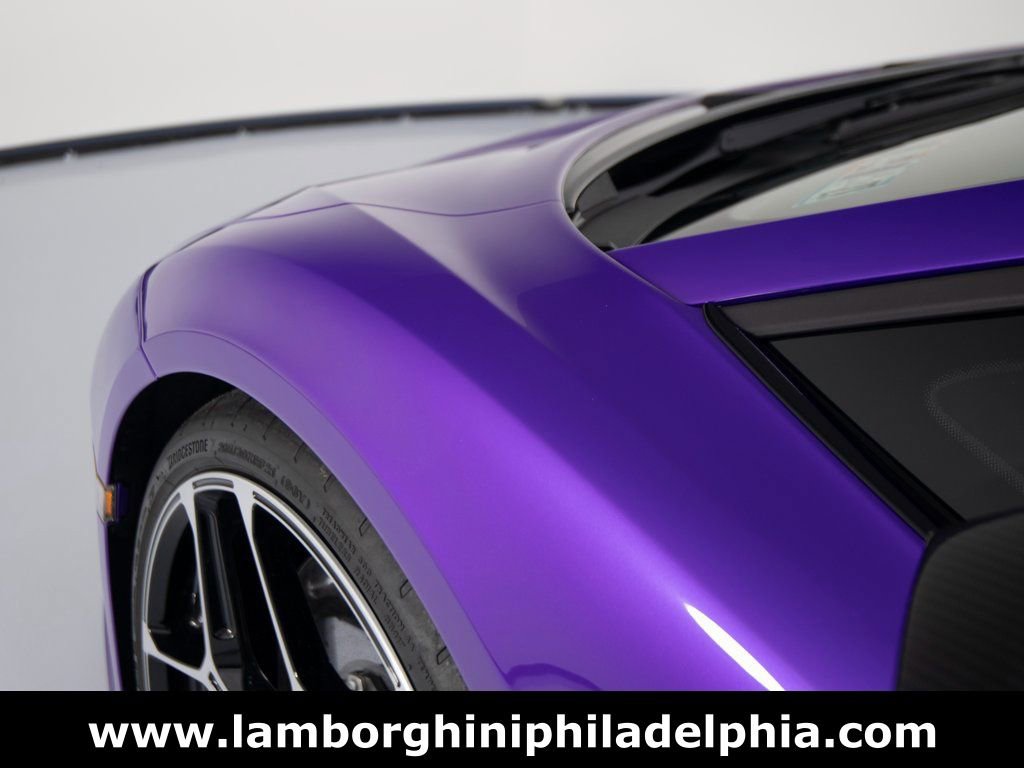 Used 2024 Lamborghini Revuelto image 53