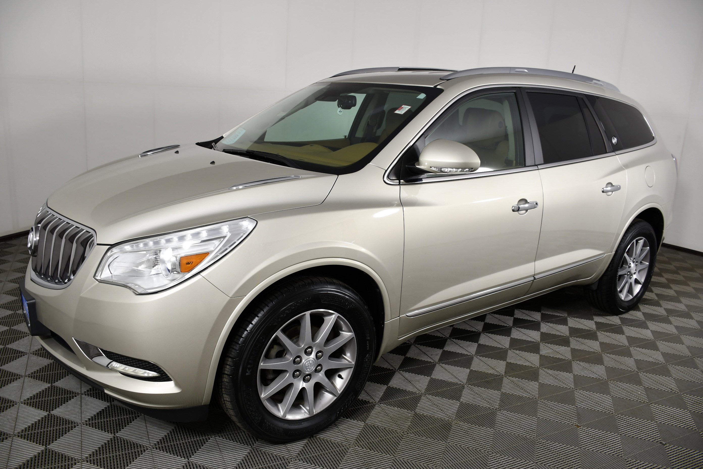 Used 2016 Buick Enclave Leather w/ Trailering Package AWD/4WD image 10