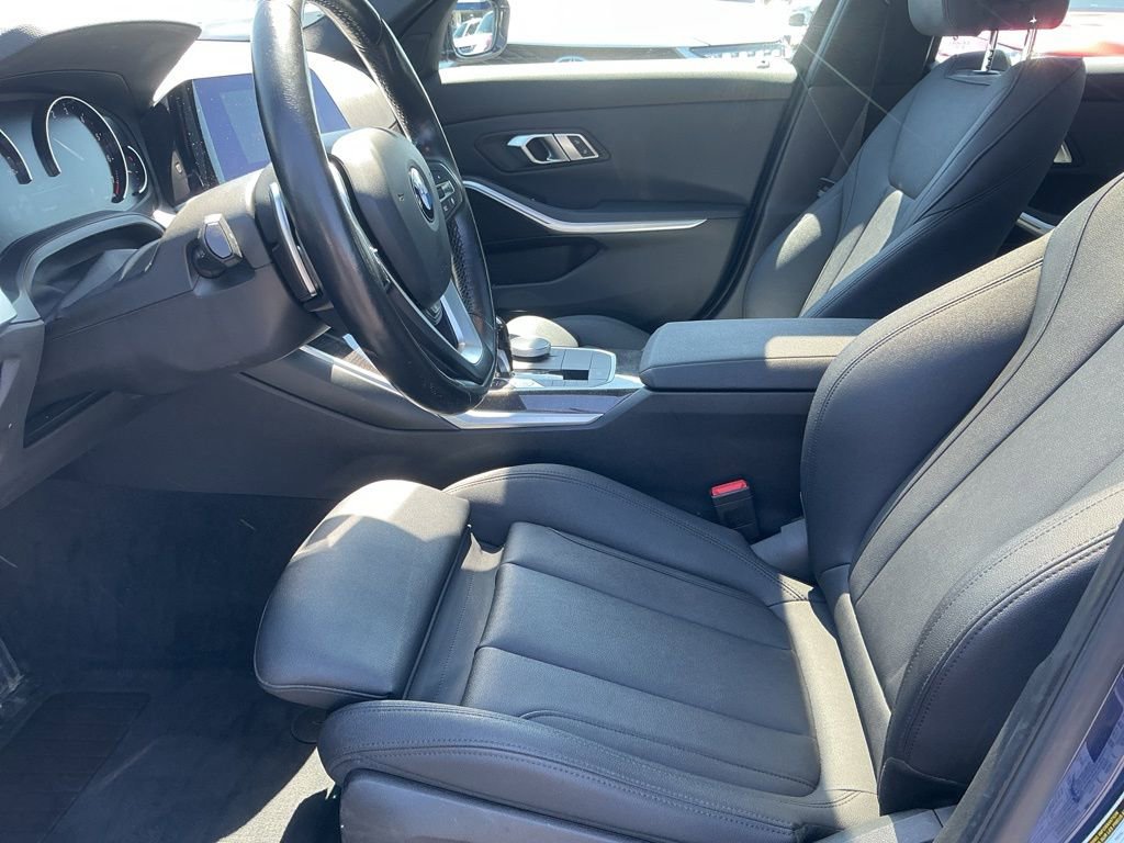 Used 2020 BMW 330i xDrive Sedan w/ Convenience Package AWD/4WD image 7