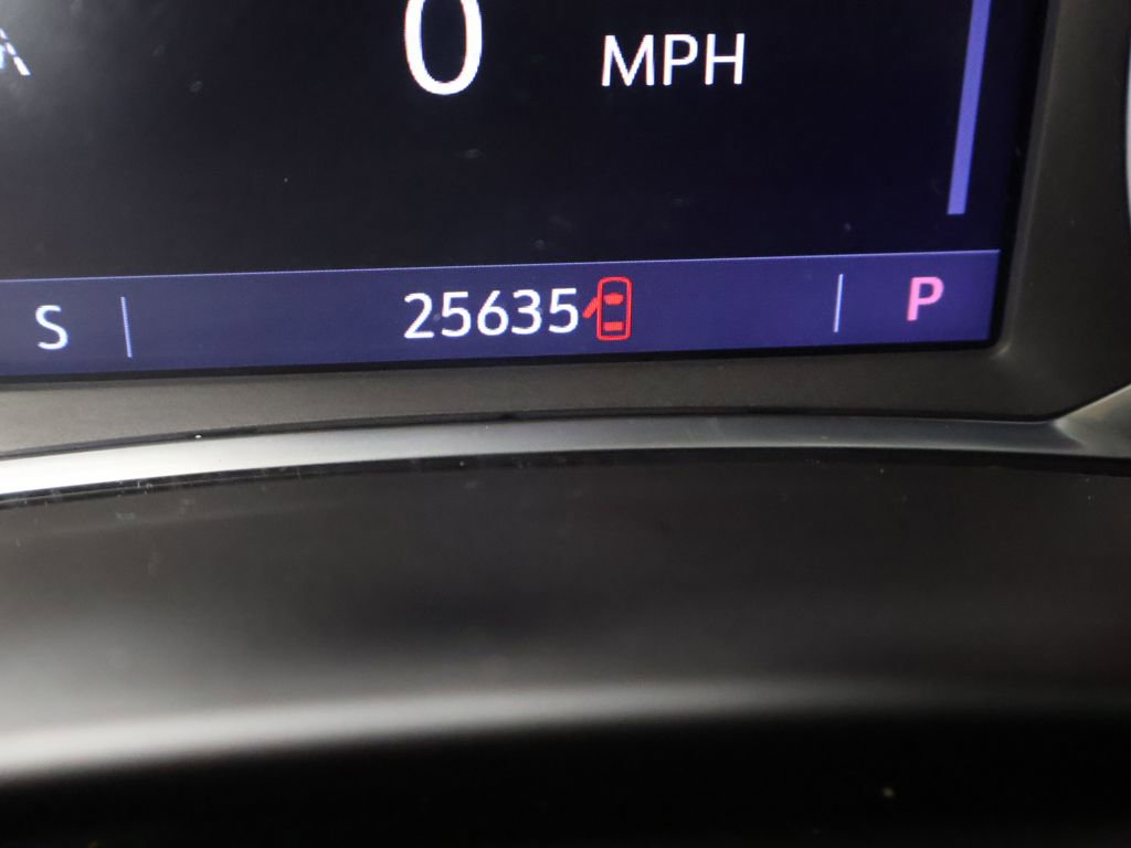 Used 2022 Chevrolet Equinox Premier AWD/4WD image 36