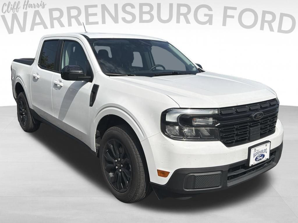 Used 2024 Ford Maverick Lariat w/ Black Appearance Package FWD image 1