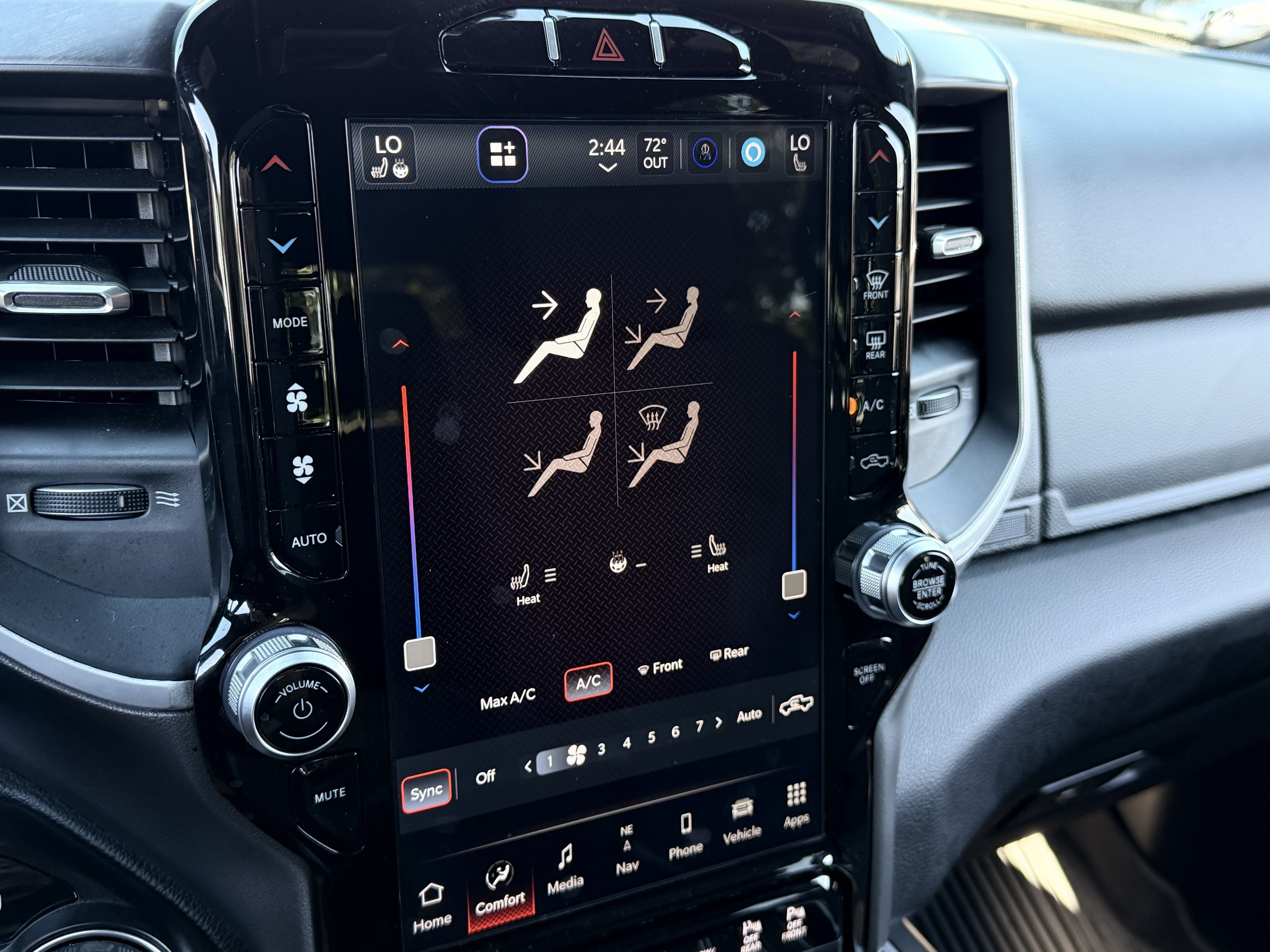 Used 2023 RAM 1500 Big Horn AWD/4WD image 28