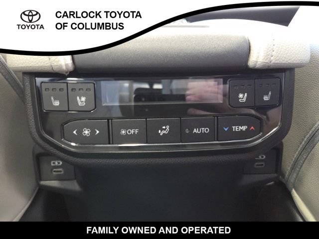 Used 2026 Toyota Grand Highlander AWD image 20