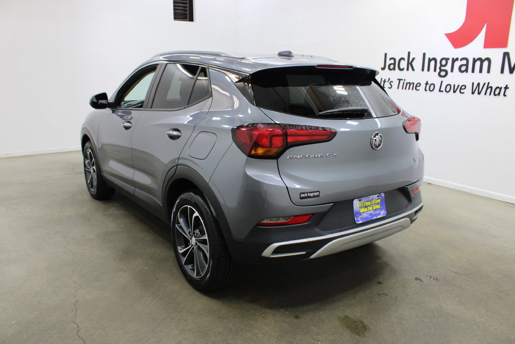 Used 2022 Buick Encore GX Select FWD image 3