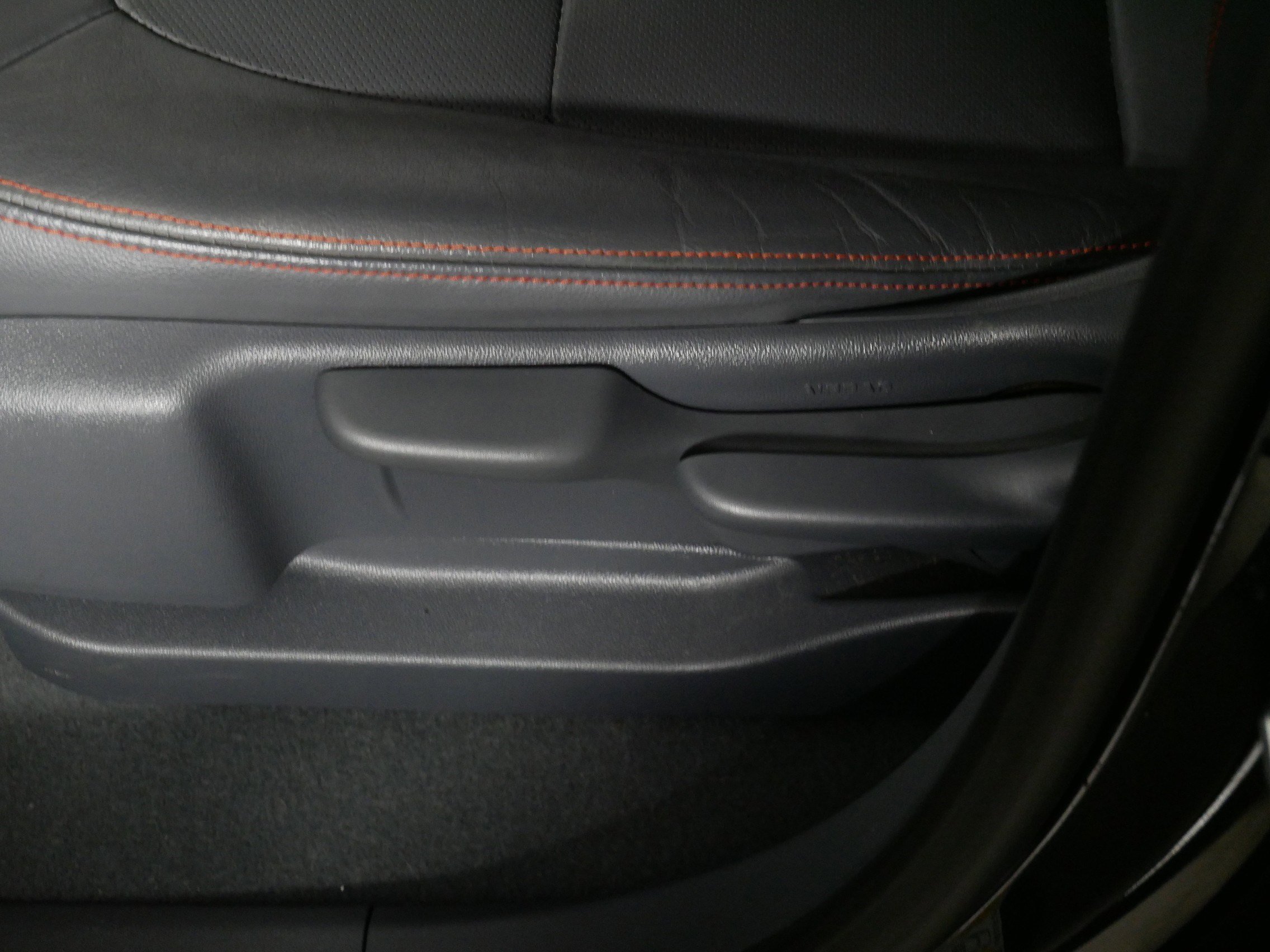 Used 2019 Chevrolet Bolt Premier w/ Infotainment Package image 20