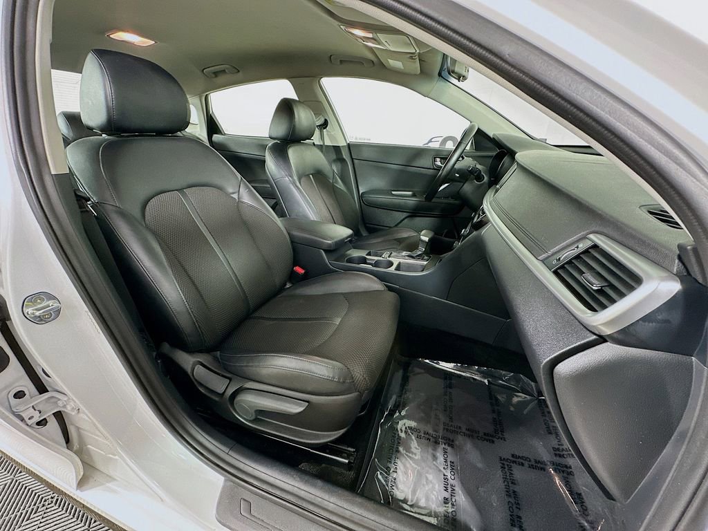 Used 2020 Kia Optima S image 30