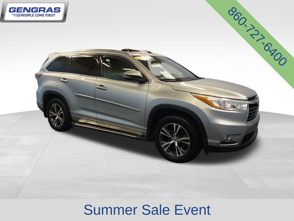Used 2016 Toyota Highlander XLE w/ Protection Package #3 AWD/4WD image 8