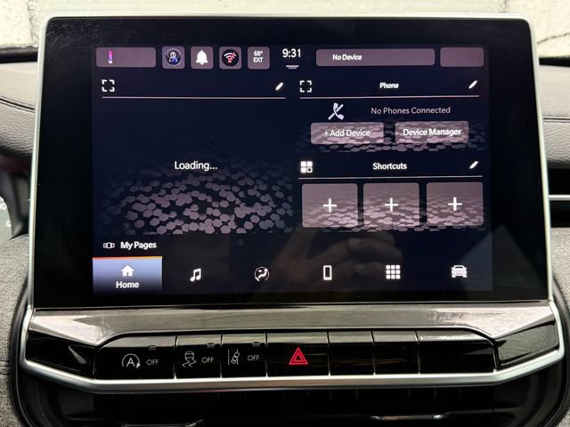 Used 2024 Jeep Compass Latitude image 17