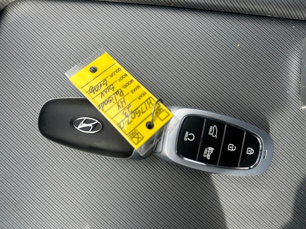 Used 2023 Hyundai Palisade SEL image 50