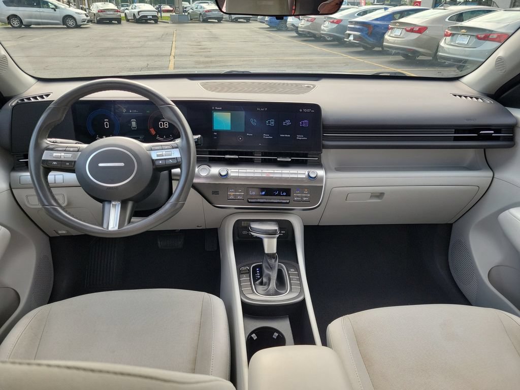 Used 2024 Hyundai Kona SEL AWD/4WD image 12