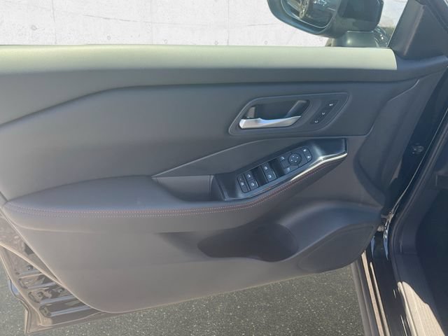 New 2026 Nissan Rogue SV w/ Rock Creek Premium Package AWD/4WD image 27