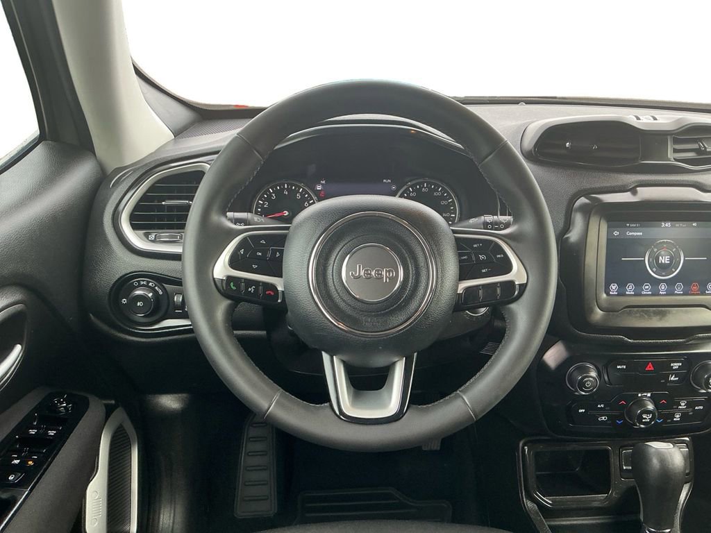 Used 2021 Jeep Renegade Latitude image 18