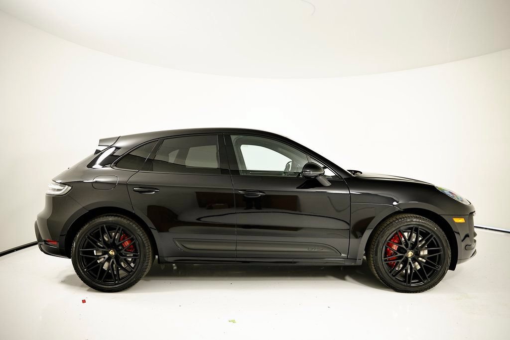 New 2026 Porsche Macan GTS AWD/4WD image 6