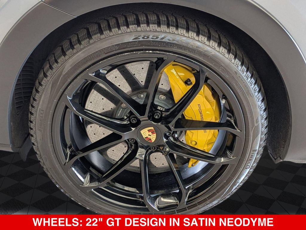 Used 2023 Porsche Cayenne Turbo GT AWD/4WD image 9