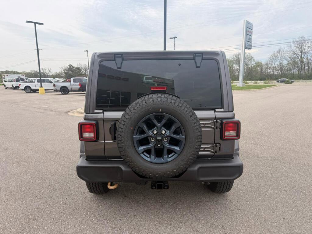 New 2026 Jeep Wrangler Unlimited Sport AWD/4WD image 4