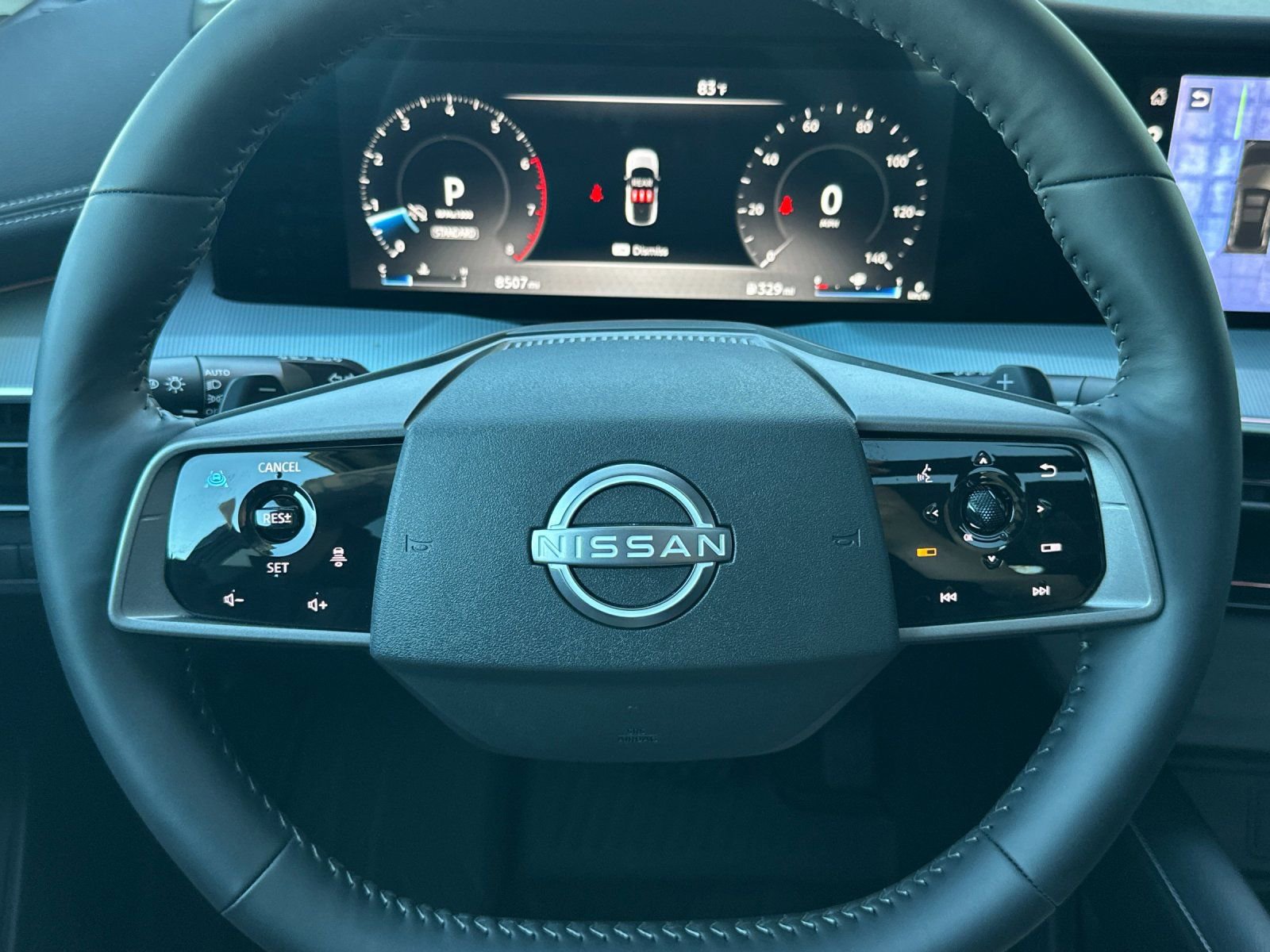 Used 2025 Nissan Murano SL AWD/4WD image 22