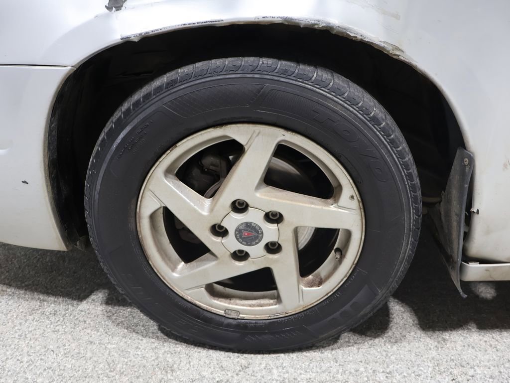 Used 2003 Pontiac Bonneville SE w/ Leather Appointment Package image 14