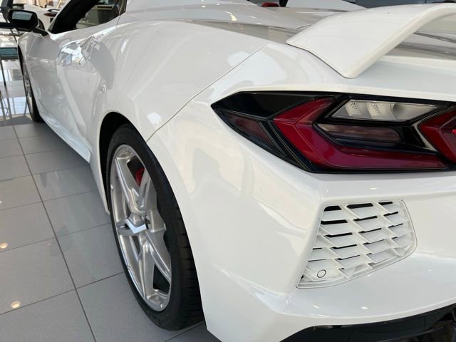 Used 2023 Chevrolet Corvette Stingray Preferred Conv w/ Z51 Performance Package image 9