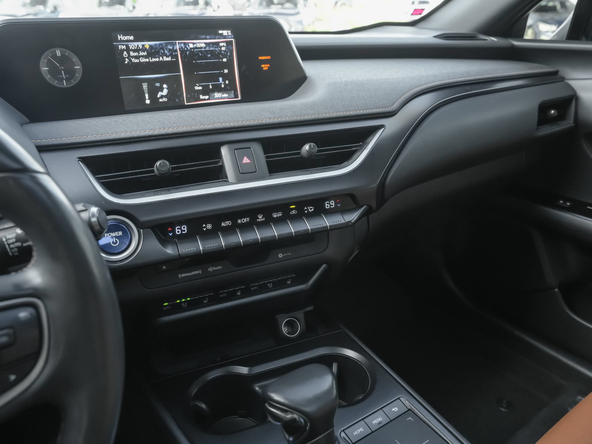 Used 2022 Lexus UX 250h w/ Premium Package AWD/4WD image 11