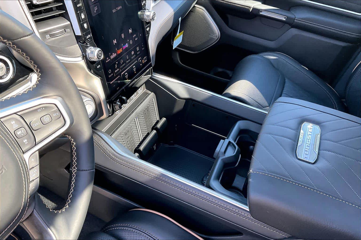 New 2027 RAM 1500 Tungsten AWD/4WD image 7