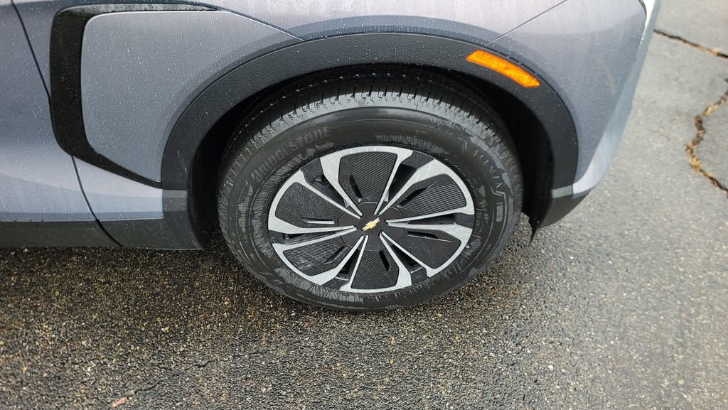 New 2026 Chevrolet Blazer EV LT image 15