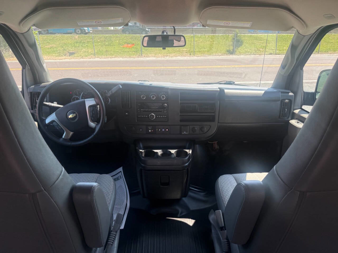 Used 2017 Chevrolet Express 2500 RWD image 12