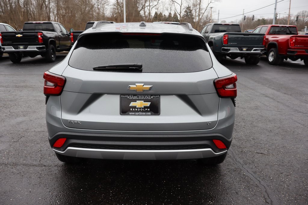 New 2026 Chevrolet Trax LT w/ LT Convenience Package image 25