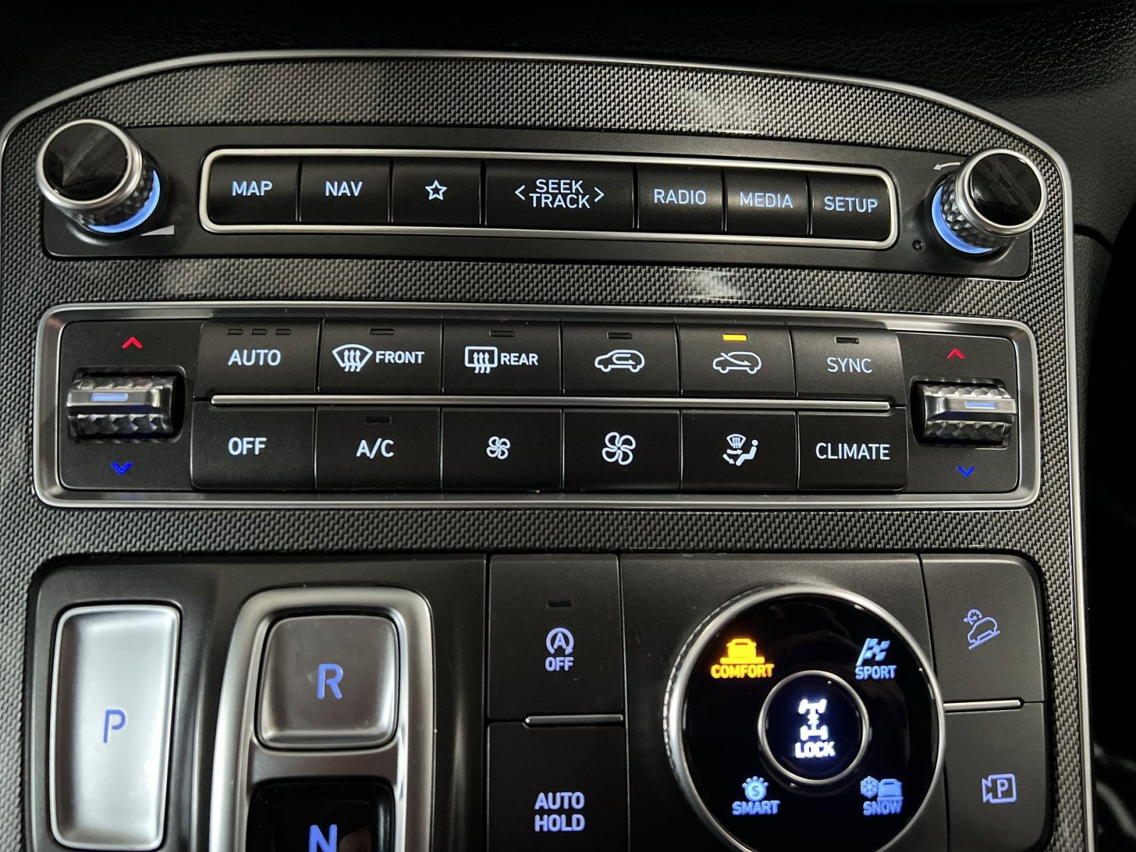 Used 2023 Hyundai Santa Fe SEL image 21