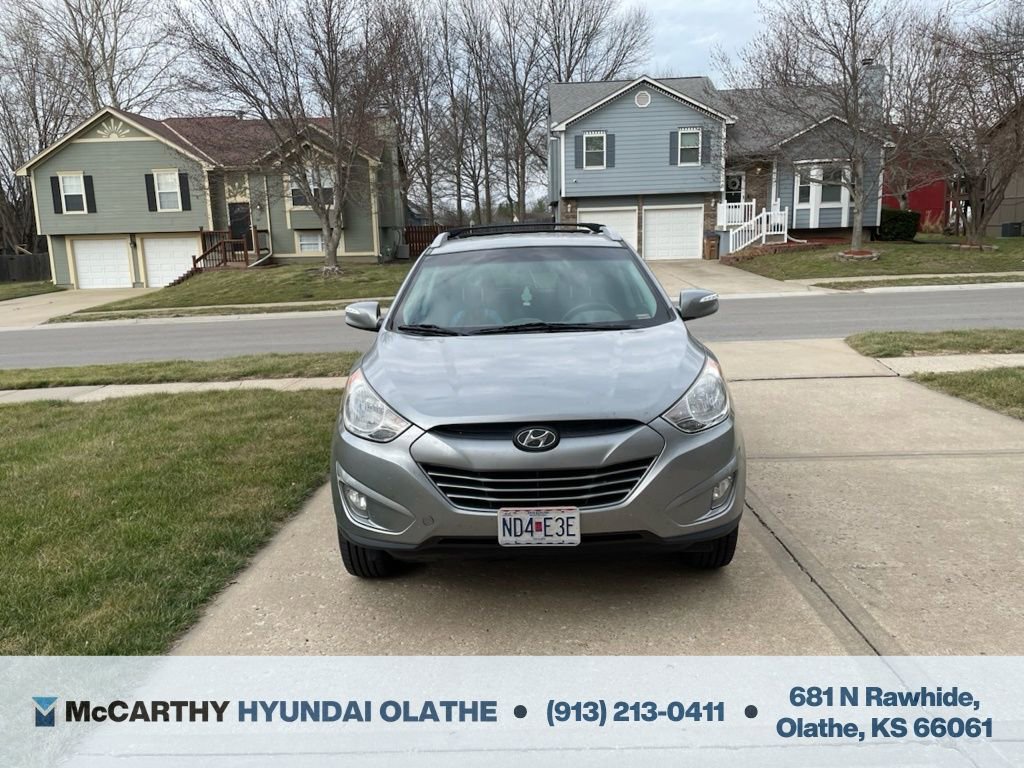Used 2013 Hyundai Tucson GLS image 2