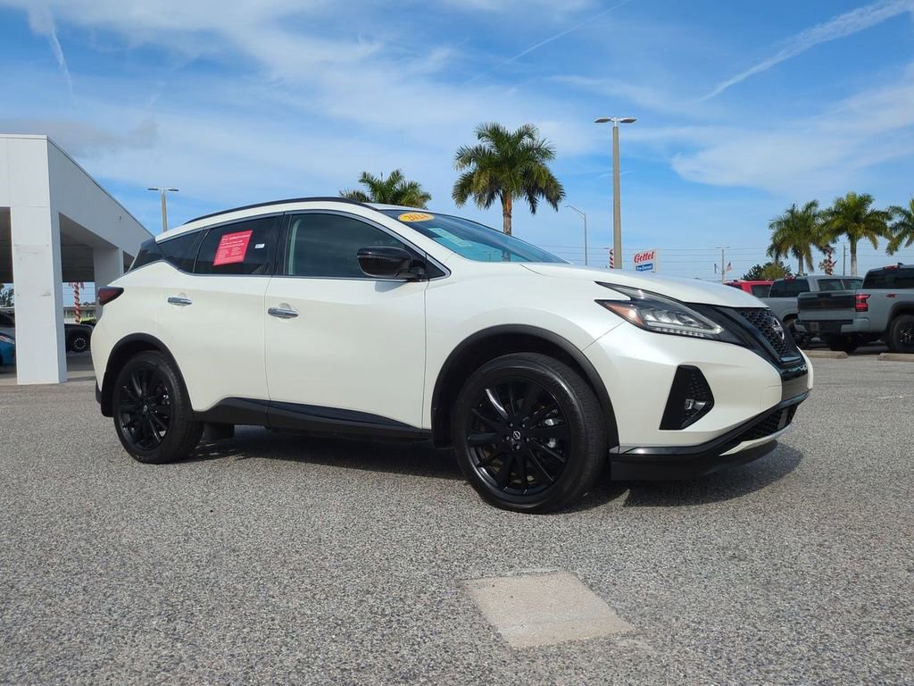 Certified 2024 Nissan Murano SV w/ SV Midnight Edition Package image 3