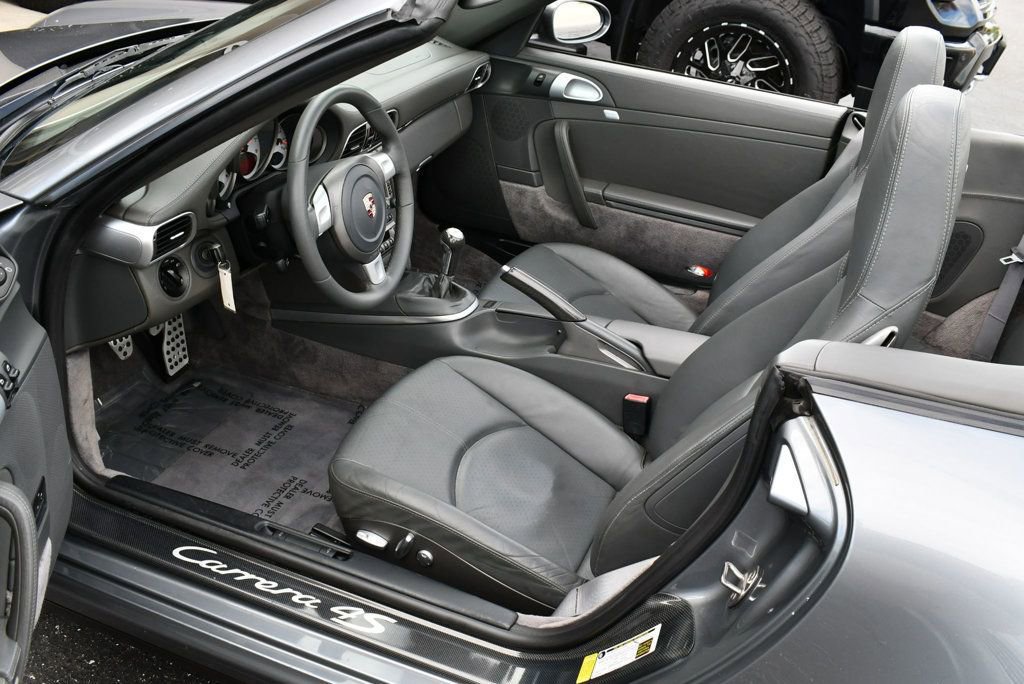 Used 2006 Porsche 911 Carrera 4S image 57