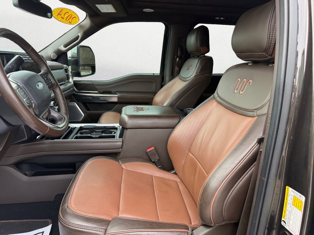 Used 2024 Ford F250 King Ranch w/ Chrome Package image 9
