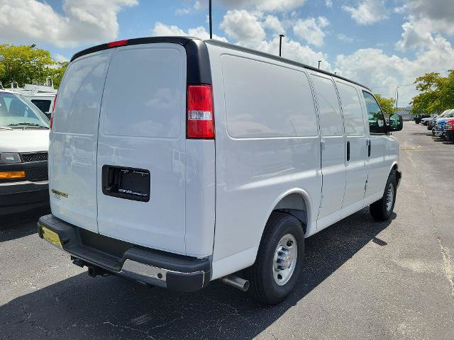 New 2025 Chevrolet Express 2500 w/ Driver Convenience Package RWD image 4