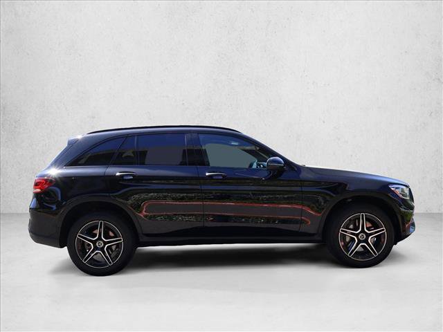 Used 2022 Mercedes-Benz GLC 300 4MATIC image 5